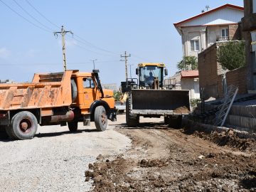 زیرسازی کندراه کمربندی حضرت ولیعصر (عج) توسط شهرداری ماکو